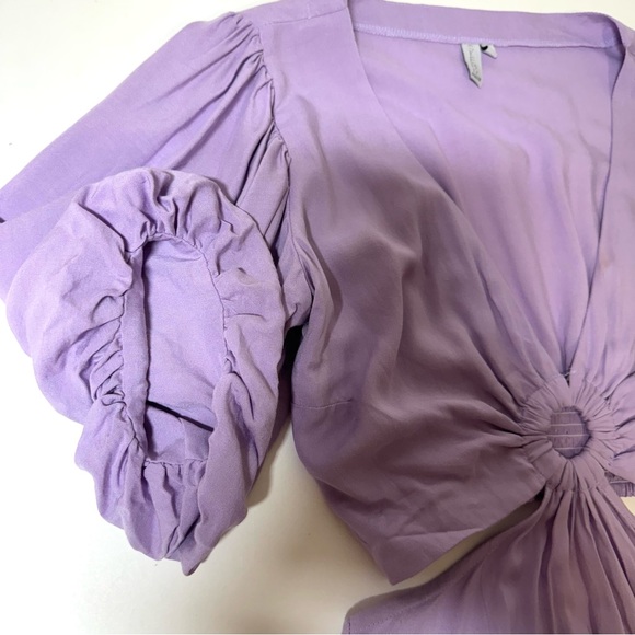 SKEMO NWT Lilac Purple Cut Out Bubble Sleeve Keyhole Mini Dress Size Medium $158 - Picture 7 of 12